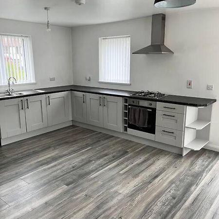 Conveniently Located, Close To City And Quiet Area Londonderry Εξωτερικό φωτογραφία